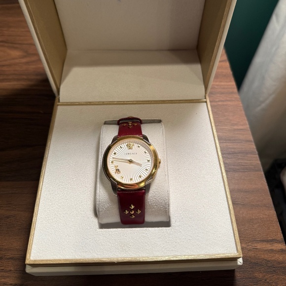 Versace Audrey Quartz Red Leather Strap - Picture 1 of 3